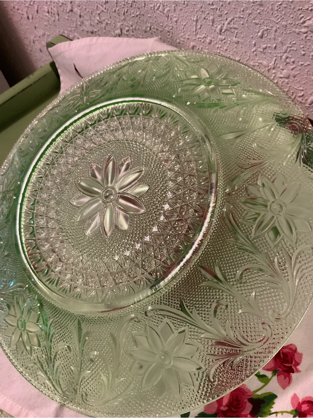 Green Uranium Plate Glass